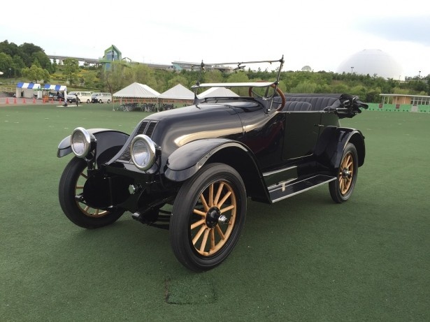 【写真を見る】特別企画で披露される米国車「フランクリン シリーズ9」。大胆な軽量化と乗り心地、利便性を追求した名車