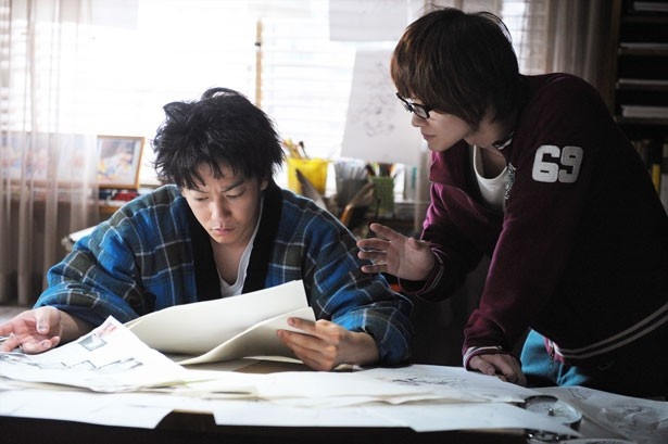 週刊少年ジャンプでの連載を目指す2人