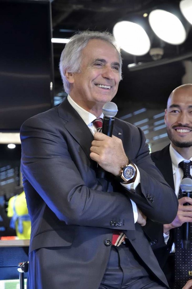 「2018年のロシアを目指す」と決意を語るハリルホジッチ サッカー日本代表監督