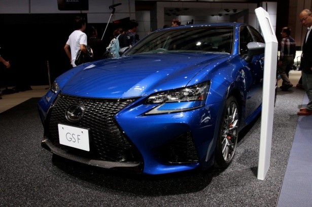 日本初公開となる高性能スポーツセダン「GS F」