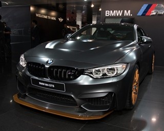 妥協なき「駆けぬける歓び」! 最強のBMW M4登場