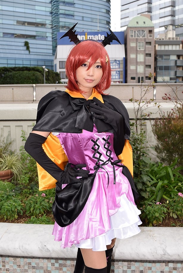 コスプレイヤー＝夜道