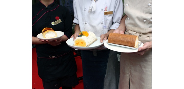 こだわりのロールケーキが並ぶと個性豊かに