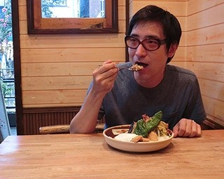 採算度外視！“渋谷ソウルフード”デカ盛りカレーの正体