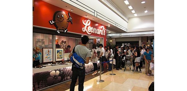 Leonard’sの前には大行列！