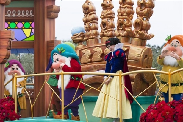 【TDL】2015 新パレード「クリスマス・ファンタジー」  24/40