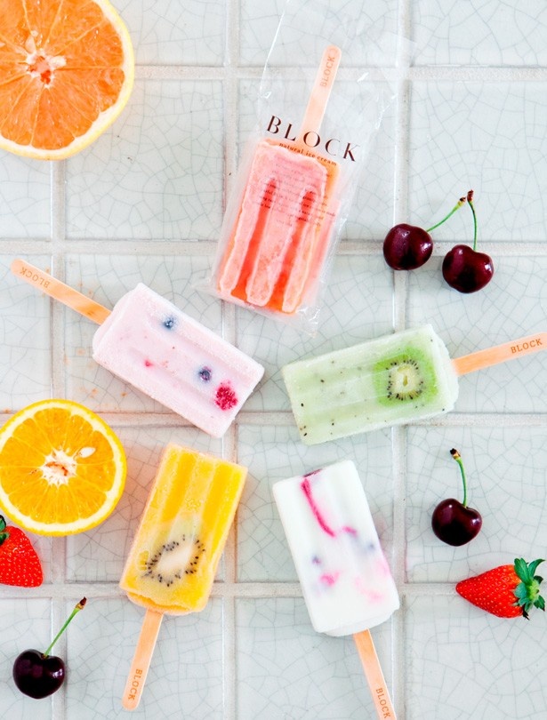 「earth music＆ecology Living store」には、寒天、希少糖、国産フルーツなどを使用したアイス店「BLOCK natural ice cream」を併設