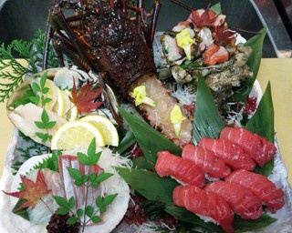 イセエビやアワビも！六本木に海鮮専門店がオープン