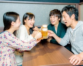 話題の「相席屋」で運命の人を探してみる