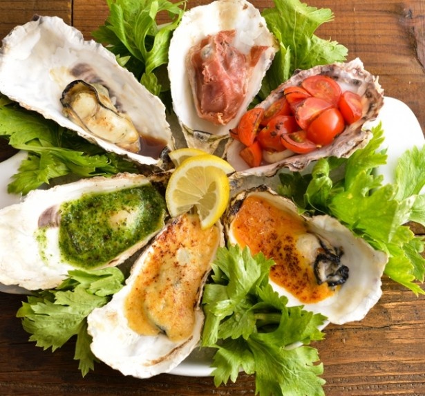 館内のレストランメニューもカキ三昧