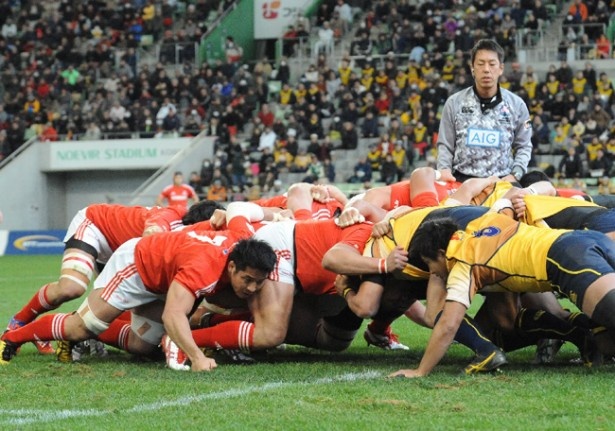 【写真を見る】元日本代表平尾剛さんと観るラグビー観戦ツアー