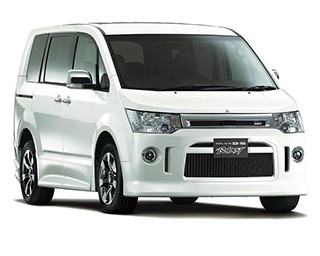 三菱のミニバンに新グレード追加！全車に便利機能を搭載