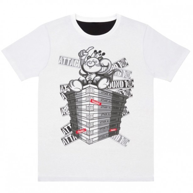 今回の会場限定で販売されるTシャツ（XS・S・M・L、各3100円）
