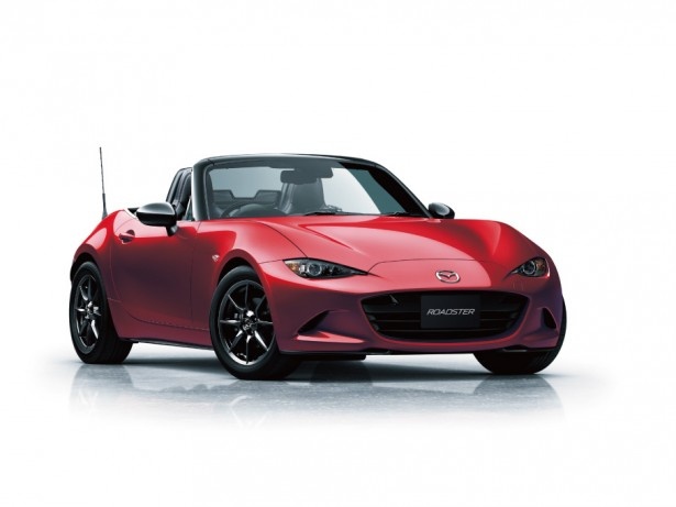2015～2016日本自動車殿堂カーオブザイヤーを受賞した新型「マツダ ロードスター」(249万4800円～)