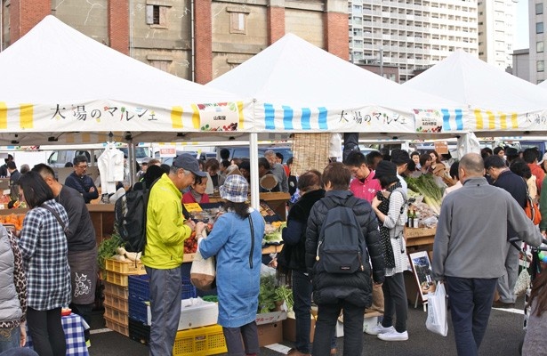 「規模も大きく、食事も充実していた」との声もあり約13,000人も集まった前回の 「Yokohama Kitanaka Marche produced by太陽のマルシェ」