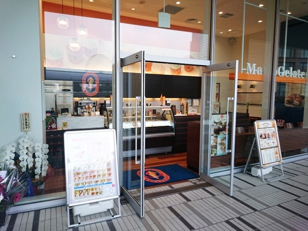 11月20日にオープンしたばかりの「マリオジェラテリアみなとみらい店」はイートインも可