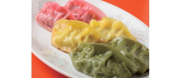 まるで信号機のような「三色ギョウザ」など珍メニュー画像