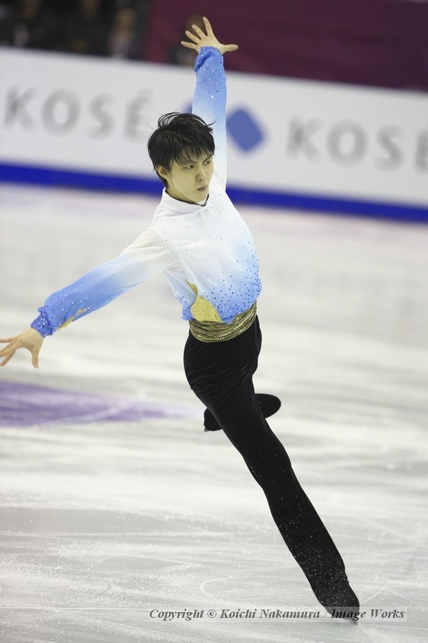 羽生結弦の完璧な演技を前に、場内の興奮と緊張も高まる