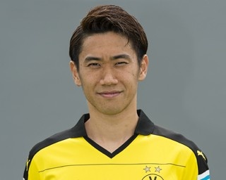 香川真司から子どもたちへ「イブに一緒にサッカーをしよう」