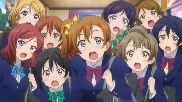 深夜アニメの劇場版としては過去最高の興収28億円を叩き出す快挙(『ラブライブ!The School Idol Movie』)