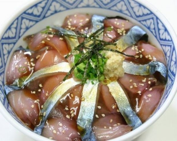 青森県「八戸銀さば漬丼」
