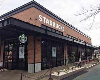 スタバ東海地区初の公園内店舗オープン