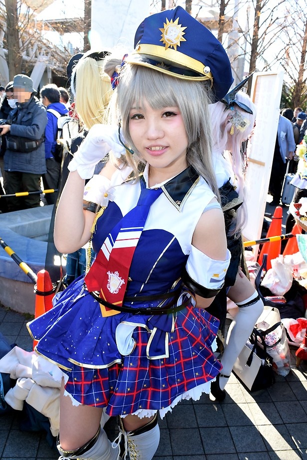 南ことりに扮するれもんさん