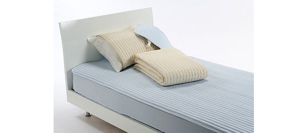 【いろんなひえひえグッズはこちら】エラクール敷きパッドシーツ（シングルサイズ8400円ほか）