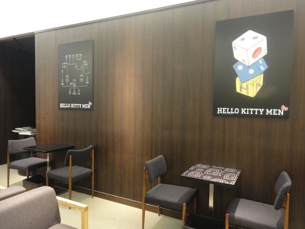 店内には「ハローキティメン」プロジェクトの作品が