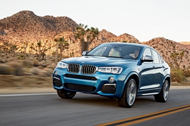 BMW X4のトップモデルである「新型BMW X4 M40i」(863万円)