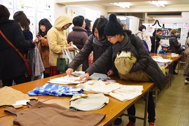 毎年、多くの人でにぎわいをみせる(過去開催の様子)