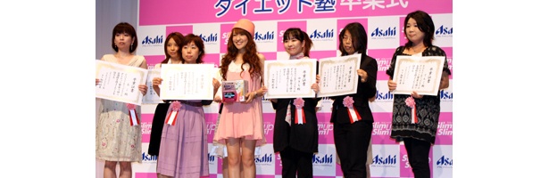 みんなで記念写真をパチリ