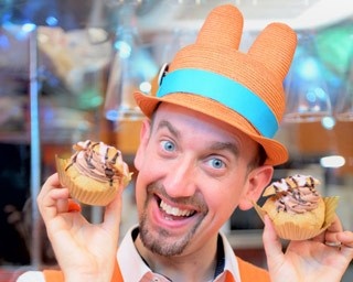 ニコラシャール×コンビニ初コラボ！チョコスイーツ登場