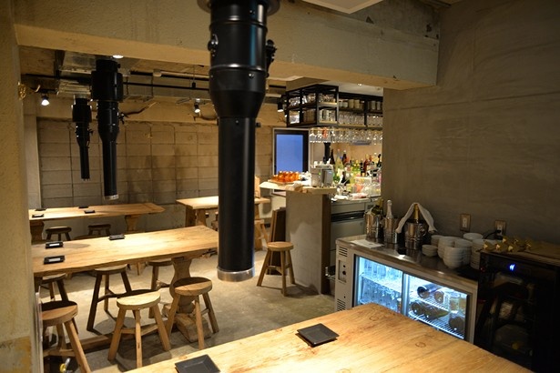 落ち着いた雰囲気の店内
