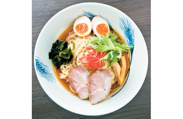 「支那そばや本店」（横浜市戸塚区）の「冷やし中華」は、8/31（月）までの期間限定商品