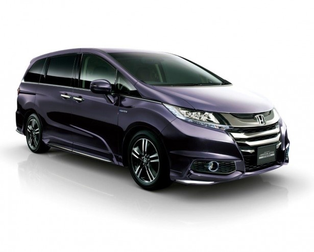 【写真を見る】「ODYSSEY HYBRID ABSOLUTE・Honda SENSING」(386万6400円)