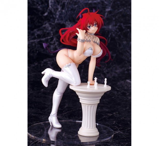 イベント特別価格販売の「ハイスクールD×D BorN　リアス・グレモリー 生フィギュア小悪魔Ver.」キャラアニ特典付き(1万4000円)