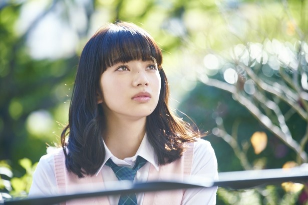 小松菜奈が”悪魔”と”王子”の間で揺れる女子高生を熱演する!