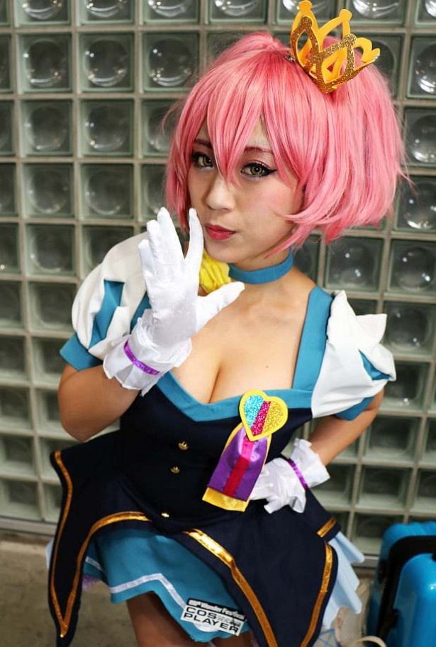 アイドルマスターシンデレラガールズの城ヶ崎美嘉。コスプレイヤー=つんこくん