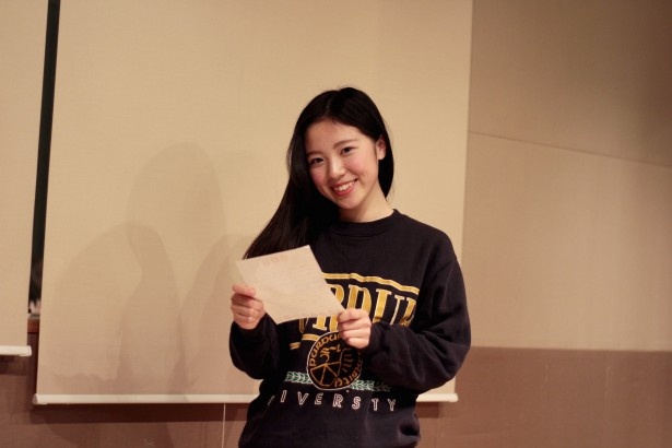 若松加奈子さん(18)「私ができるまで何時間も練習に付き合ってくれたね」