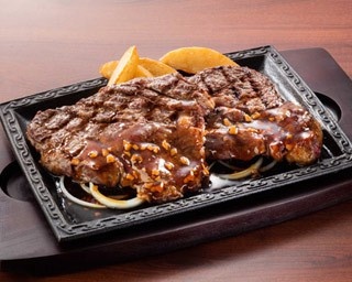 ステーキガストで肉祭り！1日限定の熟成肉ステーキ登場