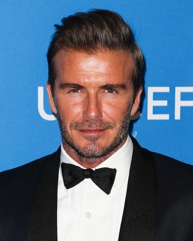 三男の誕生日を祝う写真をポスティングしたデビッド・ベッカム