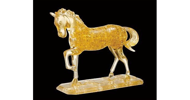色違いの「ゴールデンホース」（2625円）も登場