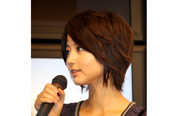 「『“PHOTO IS”10,000人の写真展 2009』は、参加型なので、まだの人は来年ぜひ応募して！」と真希ちゃん