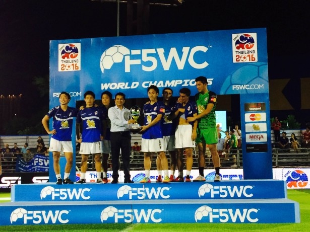 世界最大の5人制アマチュアサッカー大会で日本代表が準優勝 ウォーカープラス