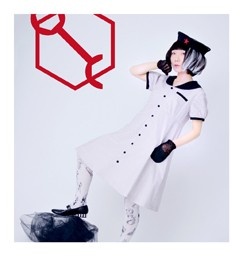 西荻窪に“制服”がモチーフの洋服店が誕生