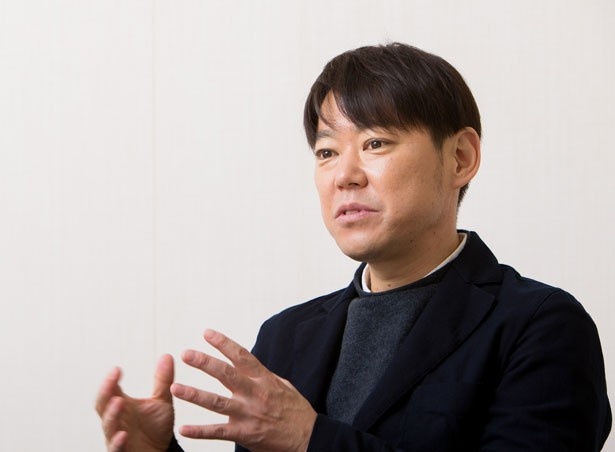 「NODA・MAPに出てる時は阿部サダヲっていうイメージを、ちょっと変えたい気もする」と語る阿部