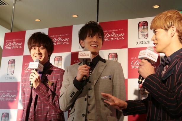 トークショーでは「ライブ後にみんなで飲みたいね！」という会話も繰り広げられた