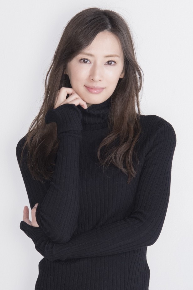 松本清張二夜連続ドラマスペシャル 第二夜「黒い樹海」に出演する北川景子