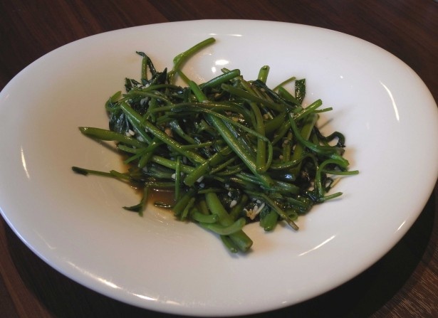 空芯菜の炒め物「ヒルマンカンコン・ガーリック」